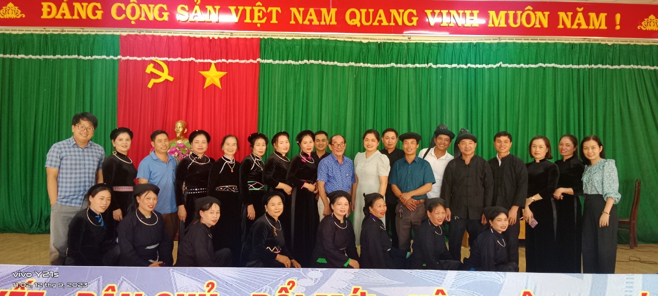 TẬP HUẤN  HƯỚNG DẪN KÝ NĂNG HOẠT ĐỘNG, DÀN DỰNG, BIỂU DIỄN CHO CÁC CÂU LẠC BỘ TRÊN ĐỊA BÀN XÃ