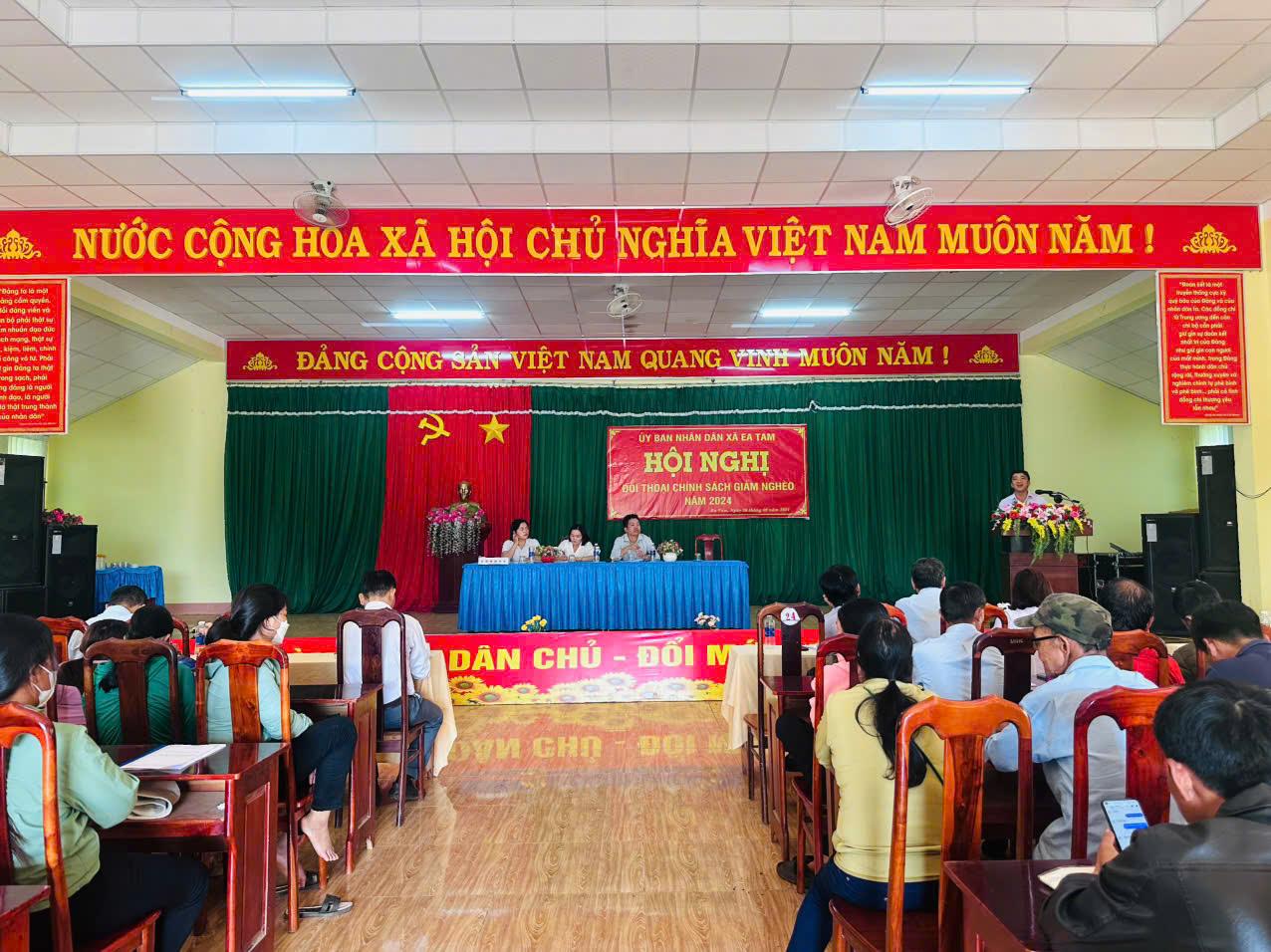 EaTam tổ chức Hội nghị đối thoại hộ nghèo, cận nghèo năm 2024